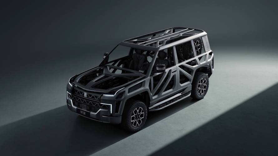 重庆铜梁区新隆辉企业管理咨询仰望U8硬派越野的科技魅力，国能汽车对传统燃油车市场的冲击